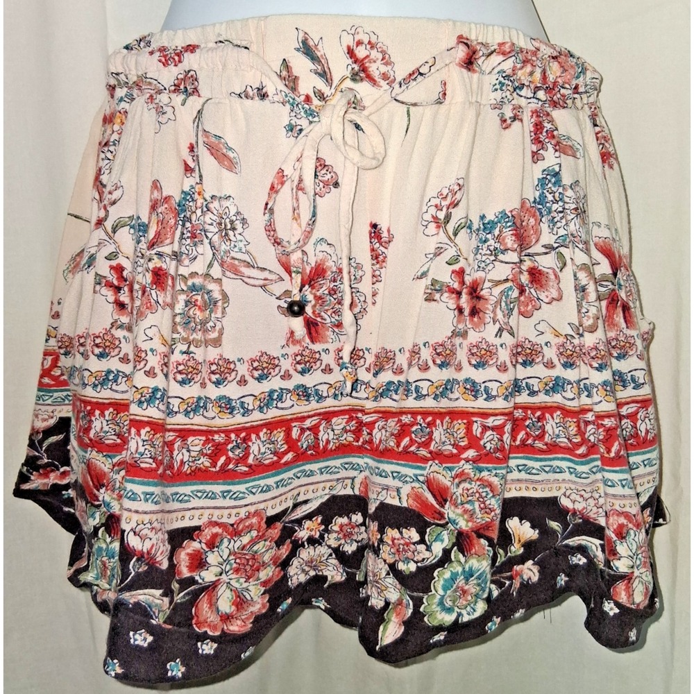 Angie Flowy Shorts Ivory Black Floral Print Women's Size S‎ Boho Cottage Summer